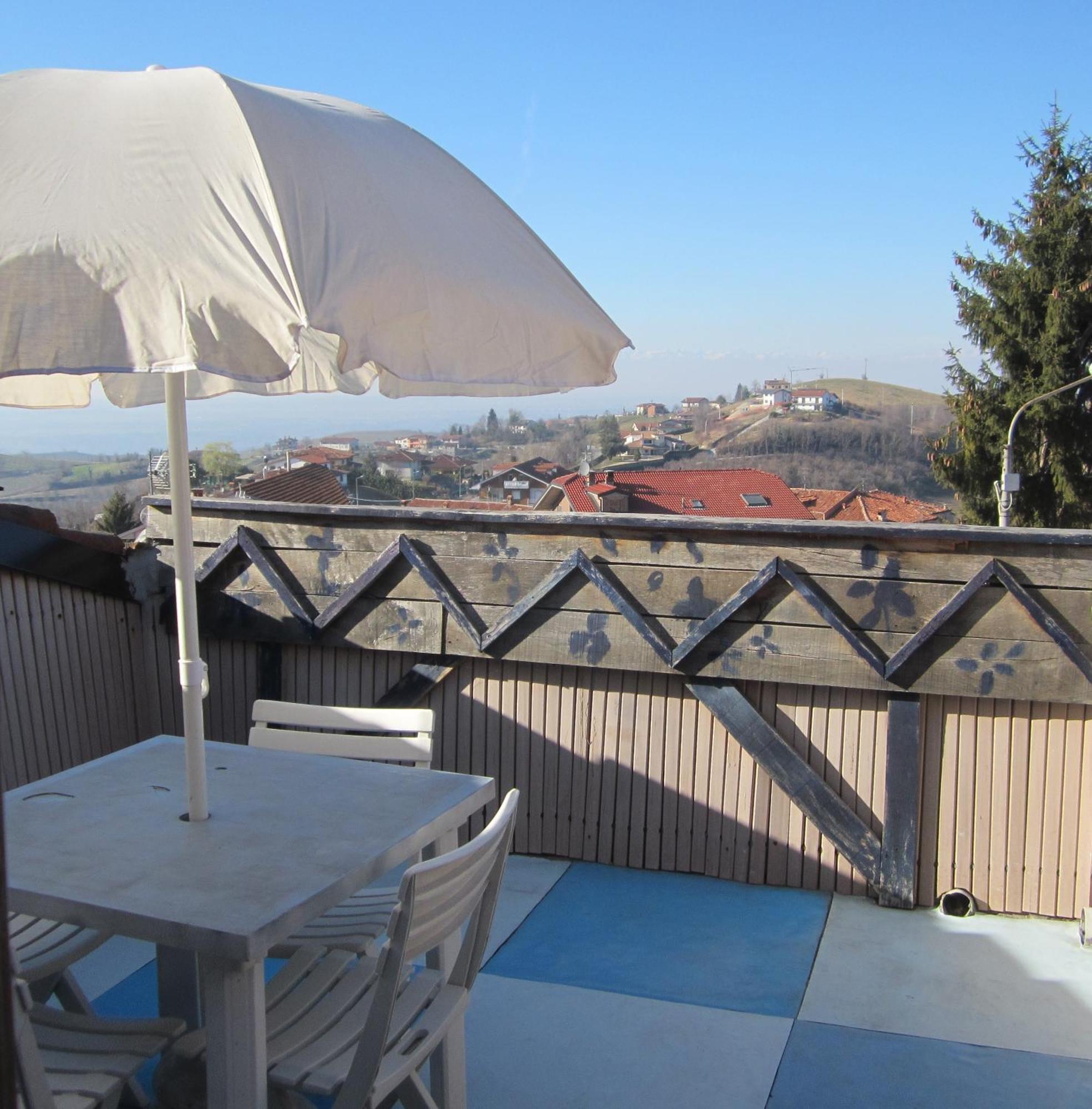 Belvedere Langhe B&B I Colori Dell'Arcobaleno מראה חיצוני תמונה